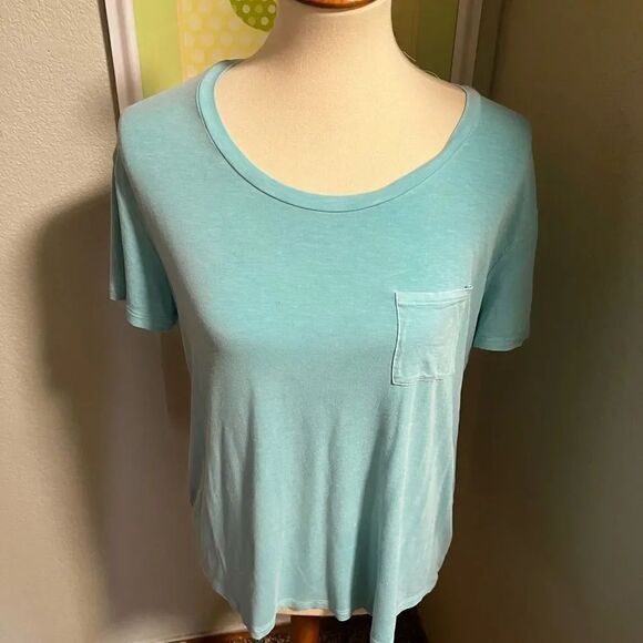 NWOT Mossimo Supply Co Oh So Soft Tee with Pocket Size Medium #131 - Picture 1 of 4